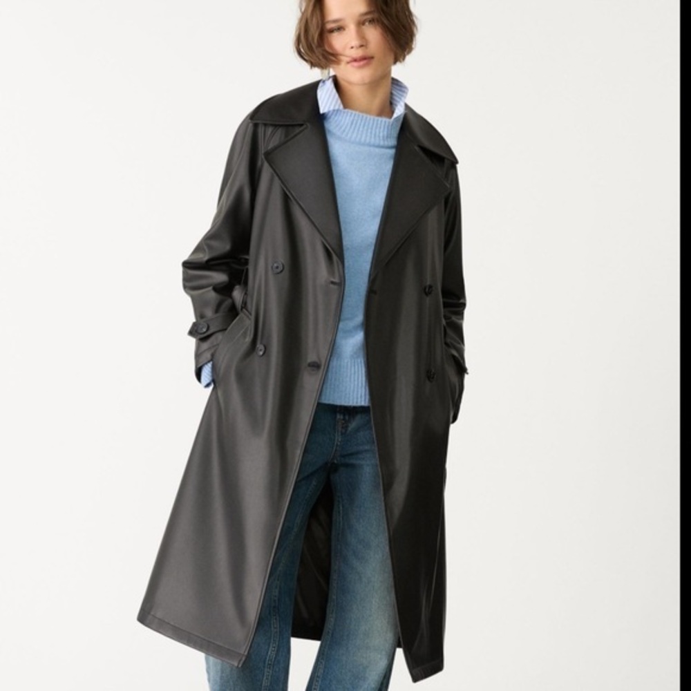 Stradivarius NWT black long faux leather trench coat 5841/577